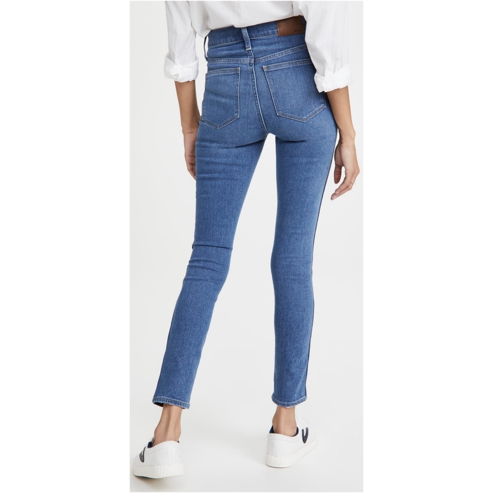 🦚NWT🦚Madewell 10'' High Rise Skinny Button Front Jeans - Picture 3 of 7